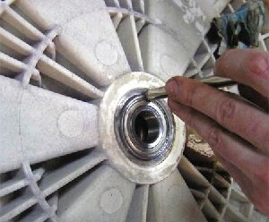 Простая инструкция по замене сальника в стиральной машине