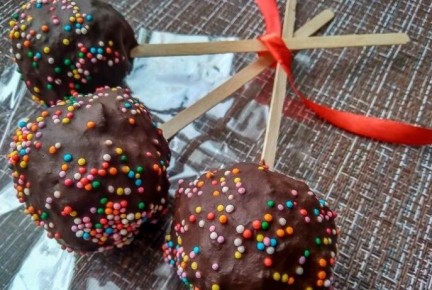 Постные шоколадные кейк попсы