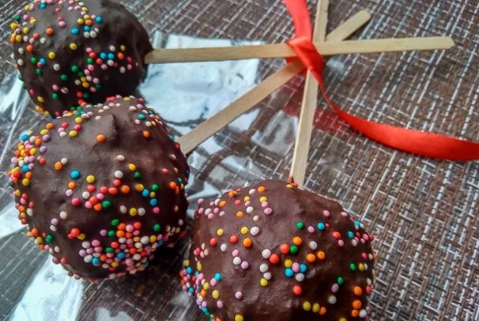 Постные шоколадные кейк попсы