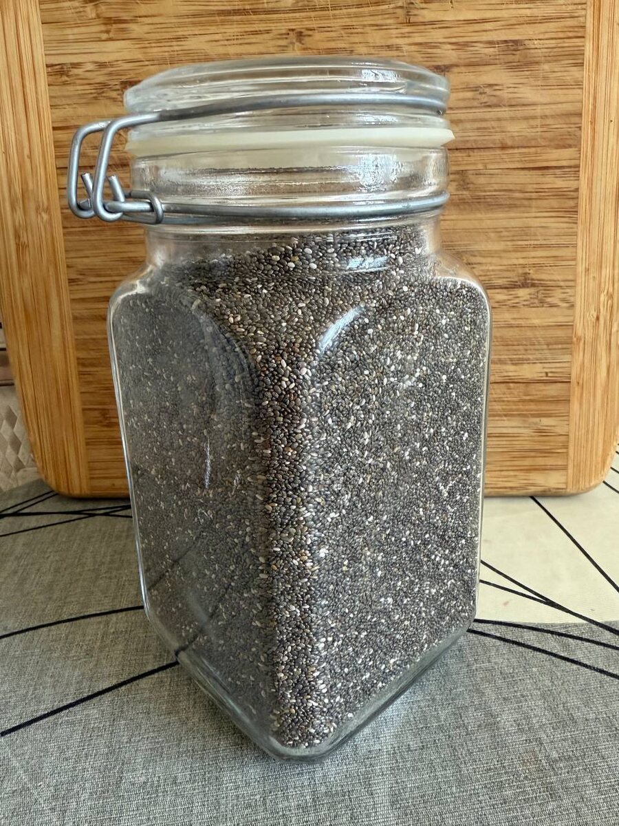 Пудинг из семян чиа: кулинарный эксперимент на завтрак