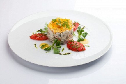 Нежный Оливье с Копченой Курицей: Как Удивить Гостей