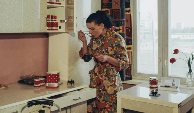 Секреты бюджетной кухни: привычки из СССР, которые сэкономят вам деньги