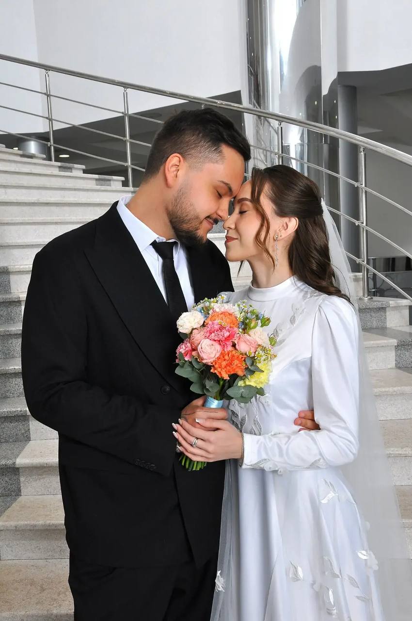 Весенняя нежность. Весна – пора любви, прекрасное время года Весенняя нежность. Весна – пора любви, прекрасное время года