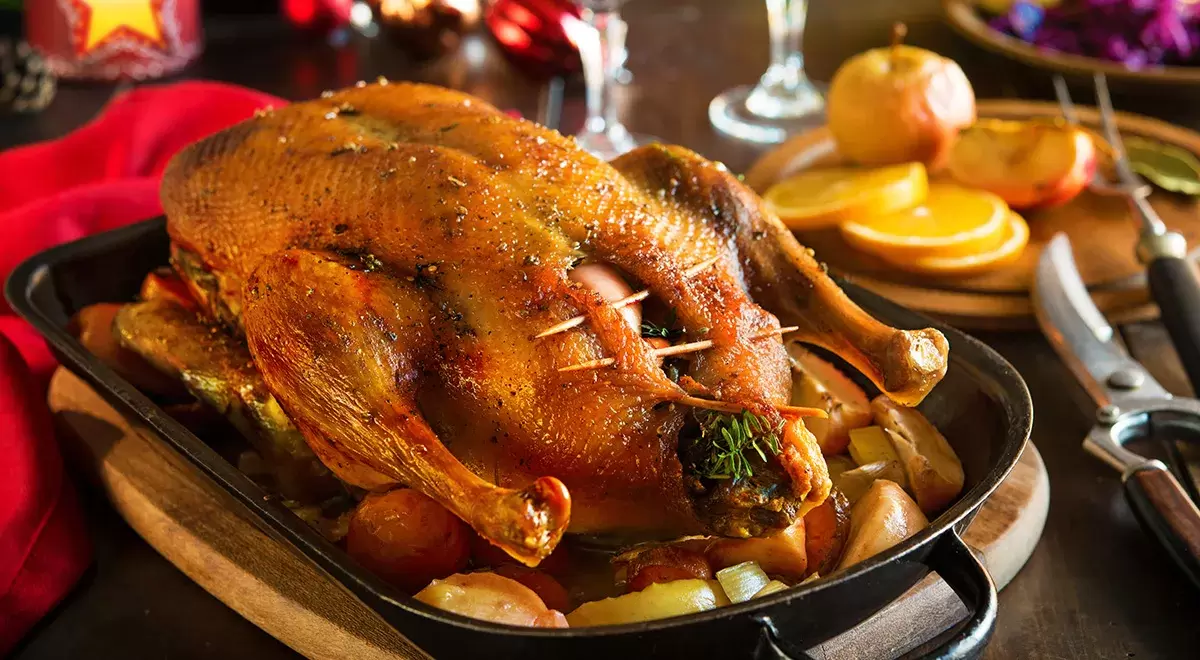 Утка в мандариновом соусе: вкусный праздник на вашем столе