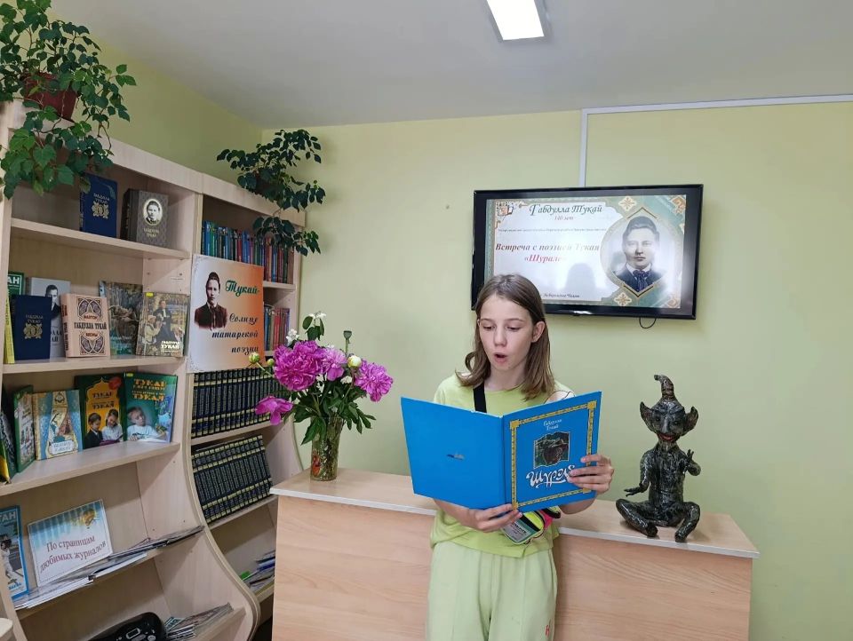 «Шрле» в сердцах челнинцев: поэзия Тукая объединила читателей города «Шрле» в сердцах челнинцев: поэзия Тукая объединила читателей города