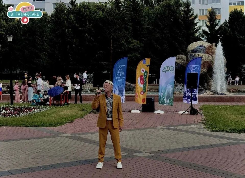 На бульваре Энтузиастов прошло праздничное мероприятие «Многоликая Россия», приуроченное к Дню России На бульваре Энтузиастов прошло праздничное мероприятие «Многоликая Россия», приуроченное к Дню России
