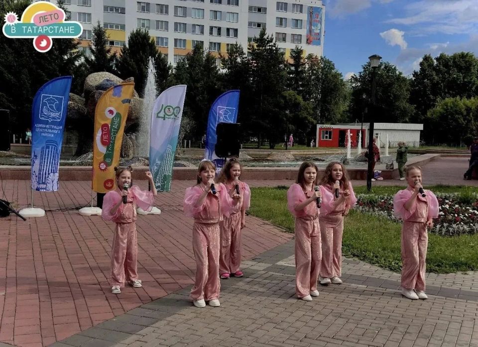 На бульваре Энтузиастов прошло праздничное мероприятие «Многоликая Россия», приуроченное к Дню России На бульваре Энтузиастов прошло праздничное мероприятие «Многоликая Россия», приуроченное к Дню России