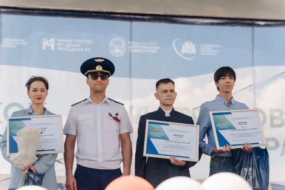 Подведены итоги творческого конкурса «Молодежь против наркотиков и телефонного мошенничества» Подведены итоги творческого конкурса «Молодежь против наркотиков и телефонного мошенничества»
