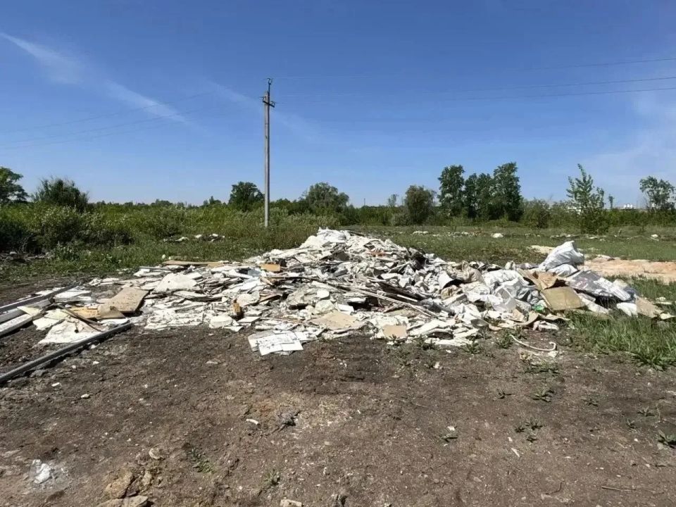 Свалки в 171 квадратный метр нашли экологи в Челнах Свалки в 171 квадратный метр нашли экологи в Челнах
