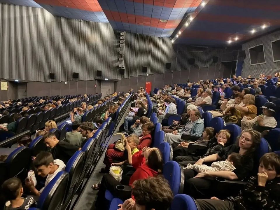 Забота о близких участников СВО — наша общая задача В уютном кинокомплексе «Иллюзиум» состоялся особенный кинопоказ