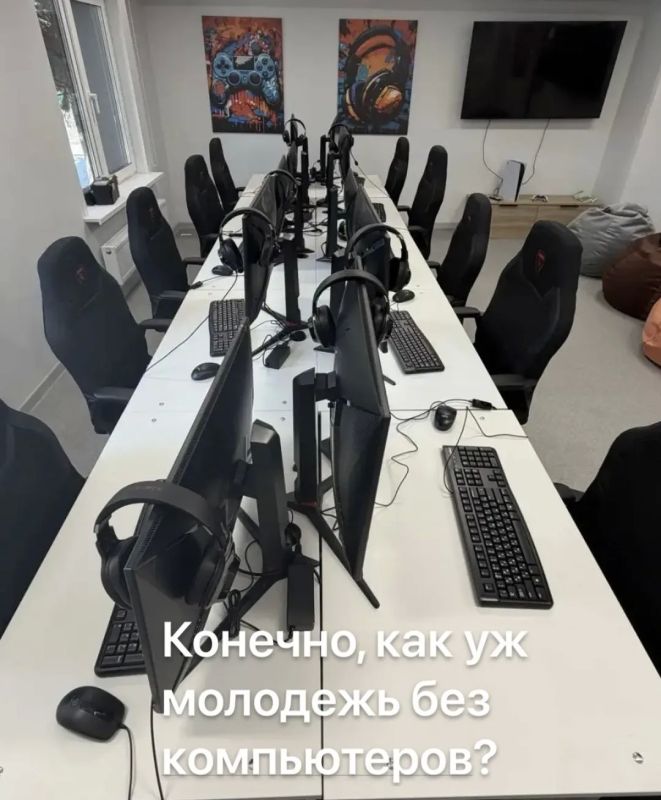 Молодёжный центр Заман открылся после капитального ремонта Молодёжный центр Заман открылся после капитального ремонта