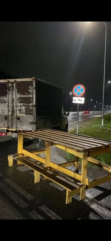 На трассе Челны – Сарманово эвакуировали авто за незаконную На трассе Челны – Сарманово эвакуировали авто за незаконную
