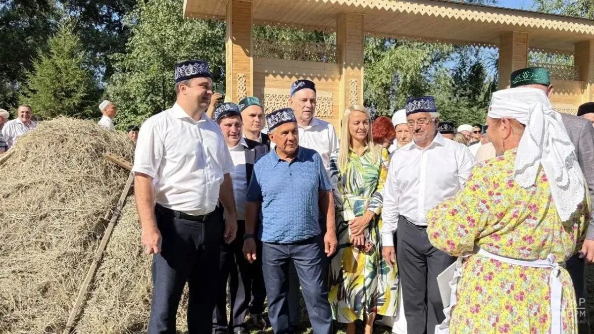 Челнинец получил автомобиль на Сабантуе в Омске Челнинец получил автомобиль на Сабантуе в Омске