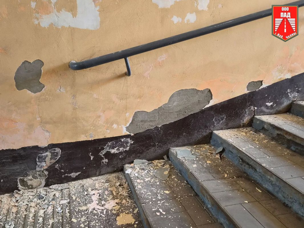 Подземный переход на остановке «7-й комплекс» в Челнах готовят к ремонту Подземный переход на остановке «7-й комплекс» в Челнах готовят к ремонту