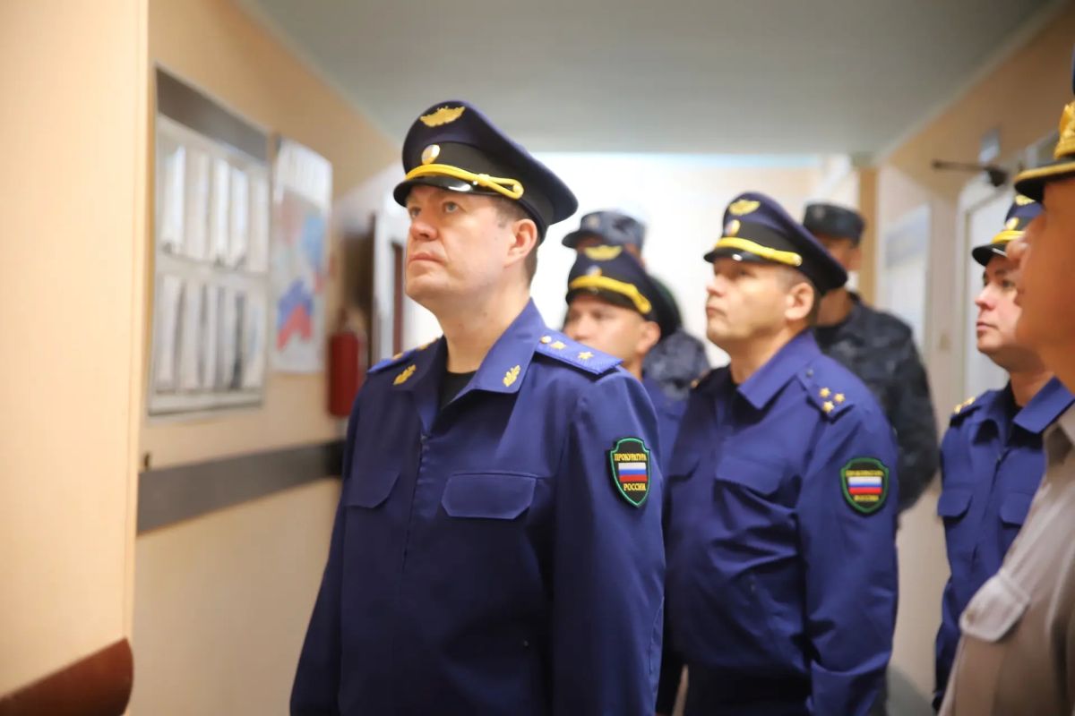 Прокурор Татарстана Альберт Суяргулов проверил колонию-поселение №18 в Казани Прокурор Татарстана Альберт Суяргулов проверил колонию-поселение №18 в Казани