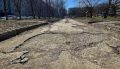 Яма в 40 раз длиннее нормы обернулась иском к дорожникам на полмиллиона