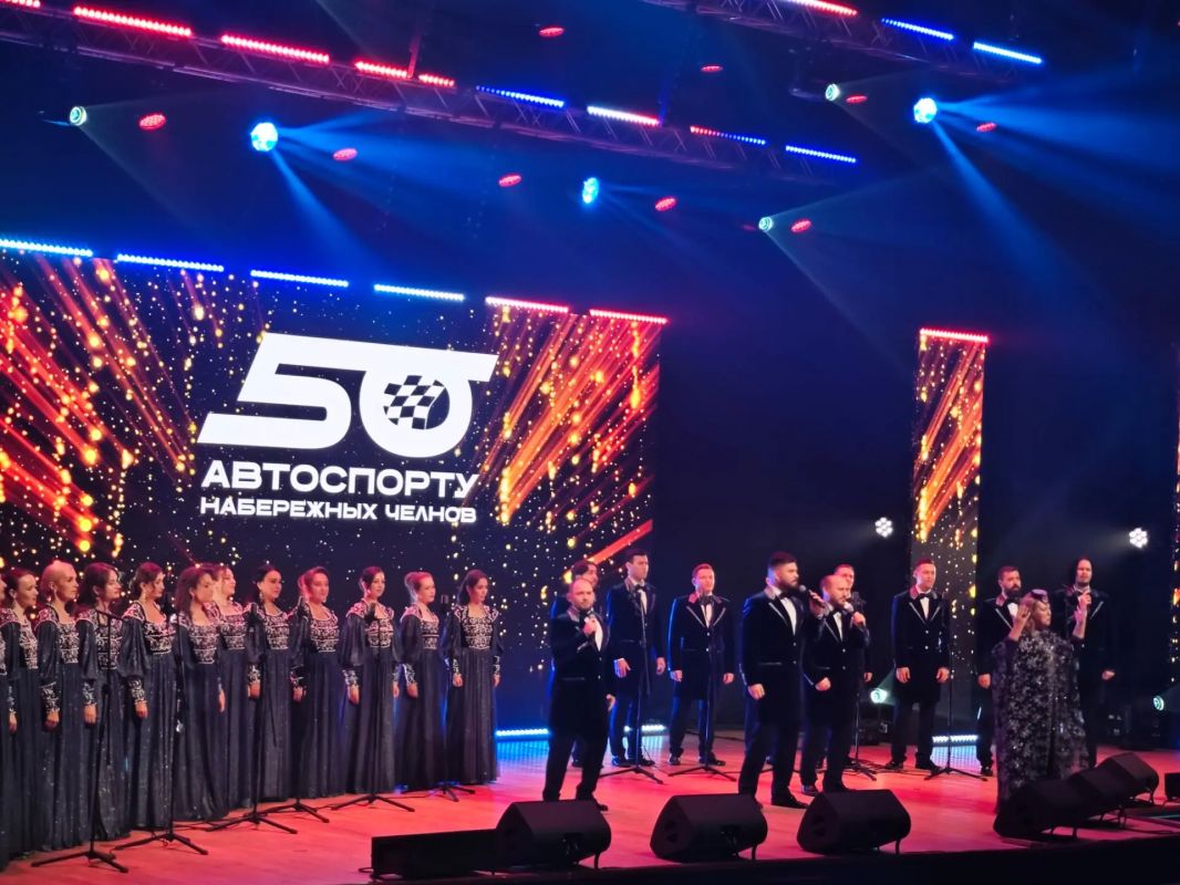 Ура! С юбилеем! 50-летие автоспорта Набережных Челнов! Ура! С юбилеем! 50-летие автоспорта Набережных Челнов!