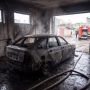 Вспыхнула прямо перед хозяином: в челнинском гараже сгорела «Лада Приора»