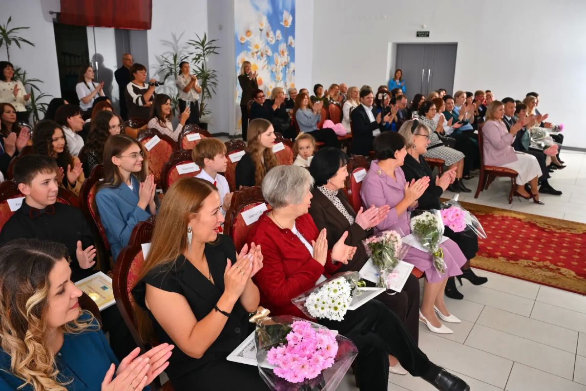 В культуре Набережных Челнов работают и учатся лучшие! В культуре Набережных Челнов работают и учатся лучшие!