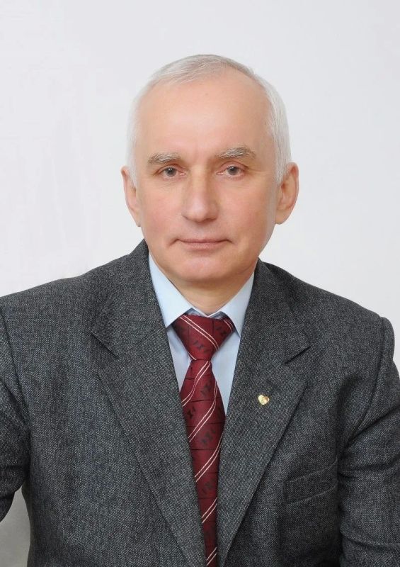 30 ЛЕТ ВО ГЛАВЕ ДЕТСКОЙ МЕДИЦИНЫ НАБЕРЕЖНЫХ ЧЕЛНОВ 30 ЛЕТ ВО ГЛАВЕ ДЕТСКОЙ МЕДИЦИНЫ НАБЕРЕЖНЫХ ЧЕЛНОВ