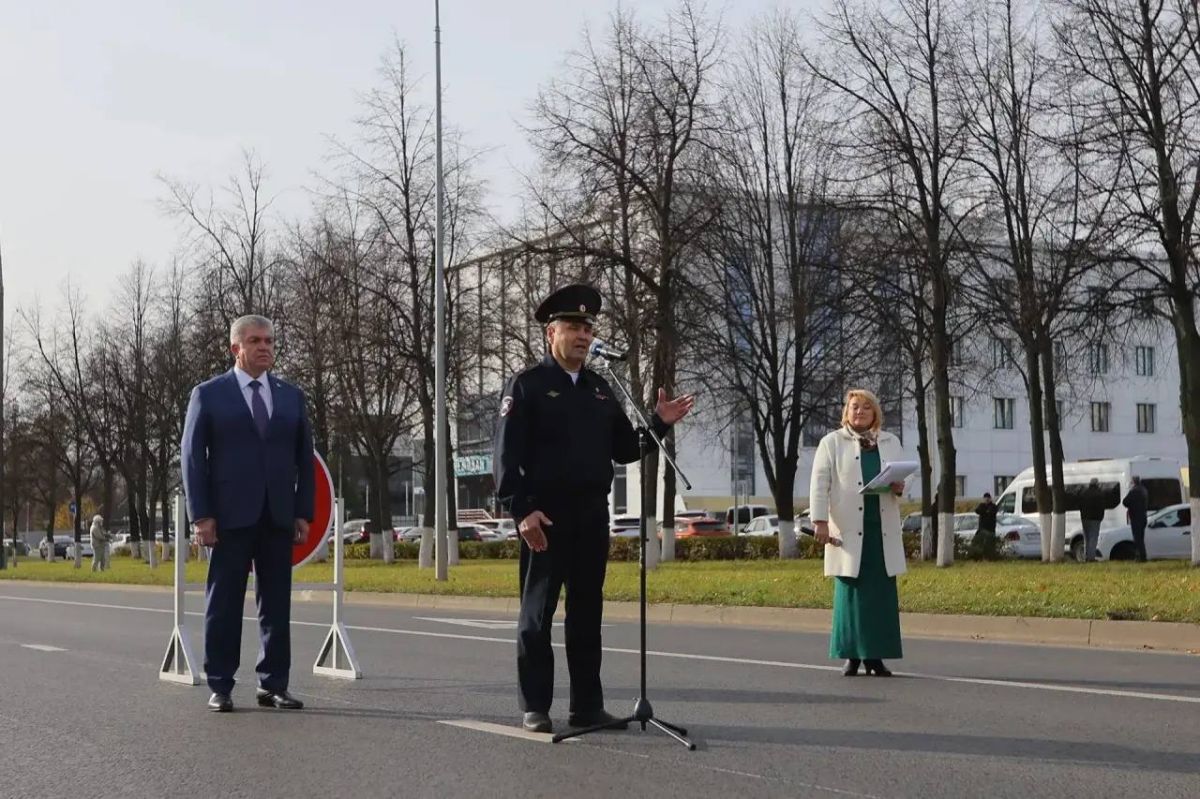 Наиль Магдеев: Сегодня подвели итоги капитального ремонта автомобильных дорог в этом году Наиль Магдеев: Сегодня подвели итоги капитального ремонта автомобильных дорог в этом году